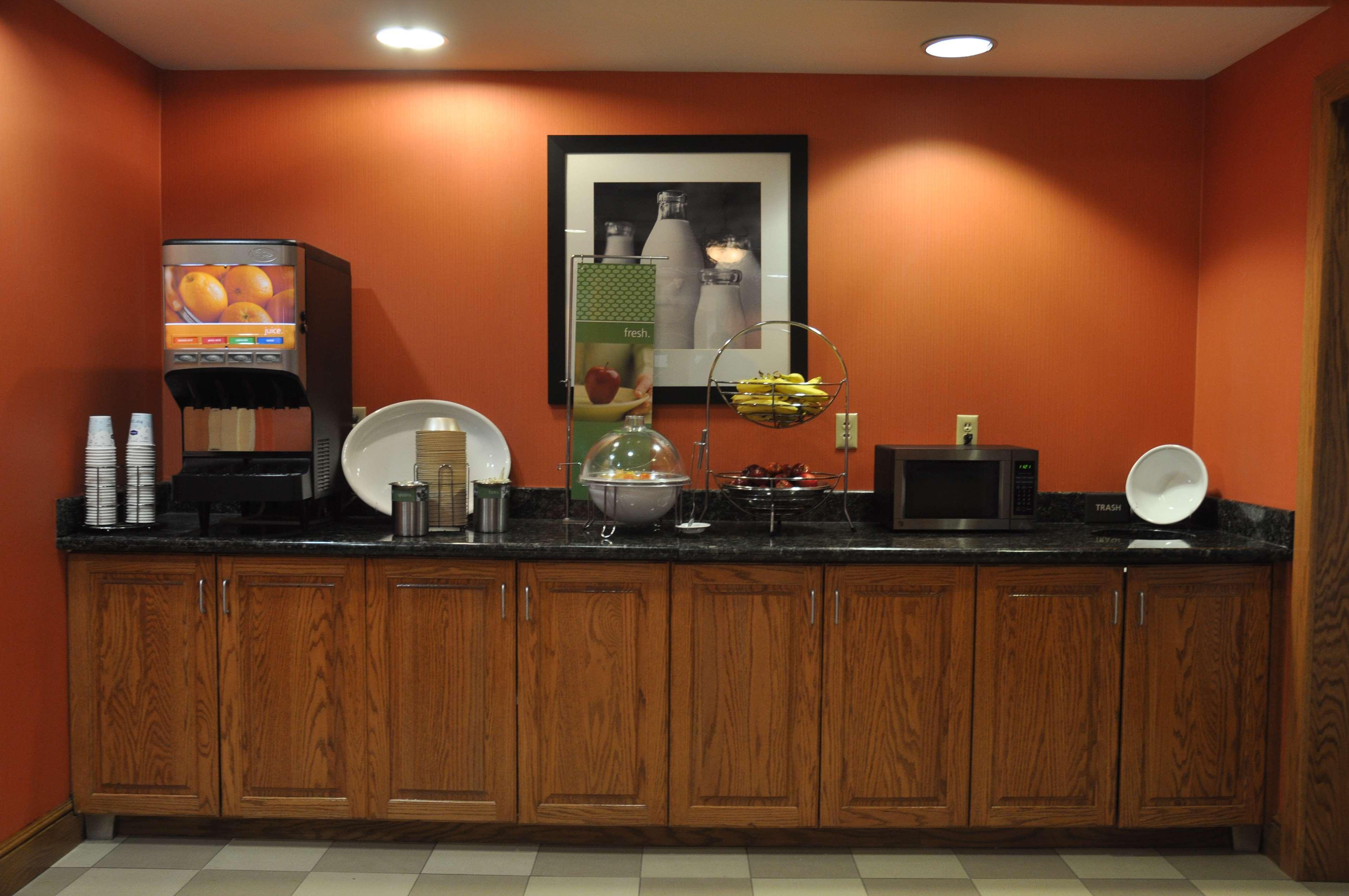 Hampton Inn Stony Creek Экстерьер фото