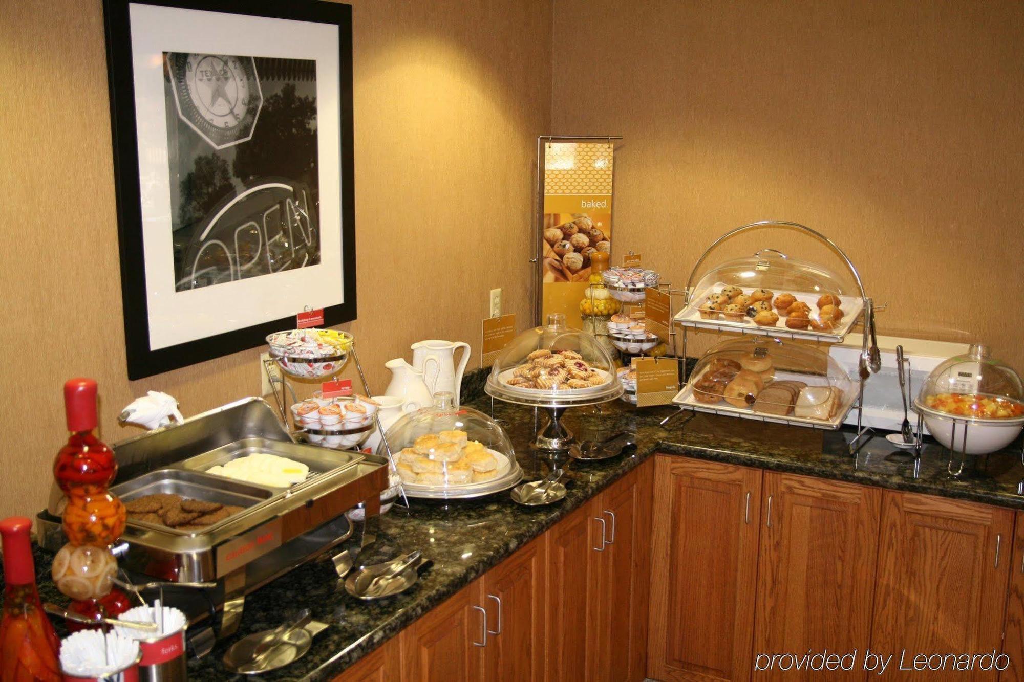 Hampton Inn Stony Creek Ресторан фото